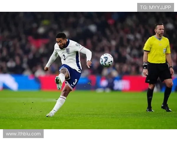 詹姆斯世界波点燃全场激情夜赛