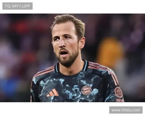 凯恩随拜仁训练备战欧冠皇马 凯恩随拜仁训练备战欧冠皇马